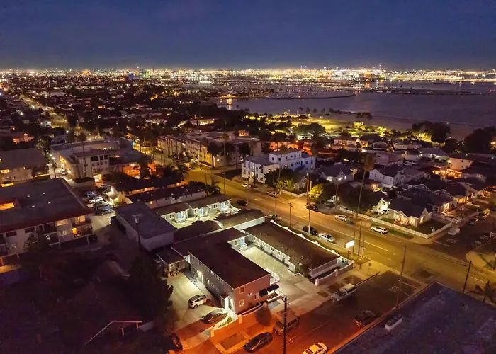 Pacific Inn And Suites