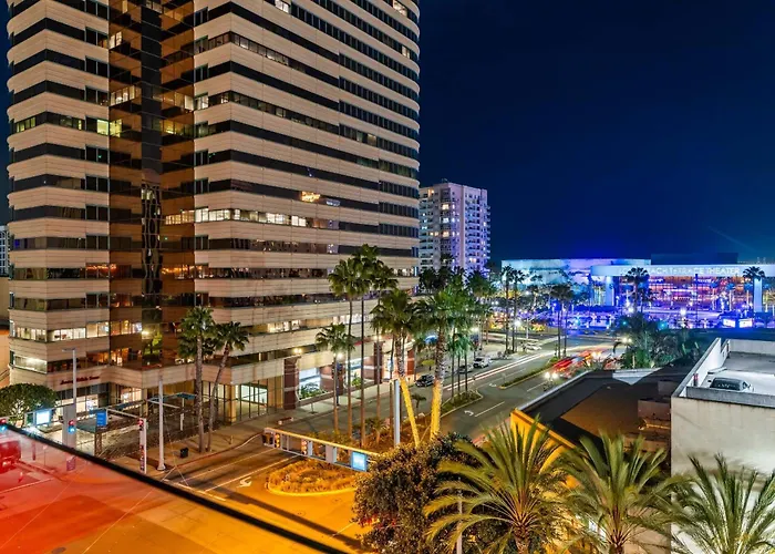 Hotel Mai Downtown Long Beach